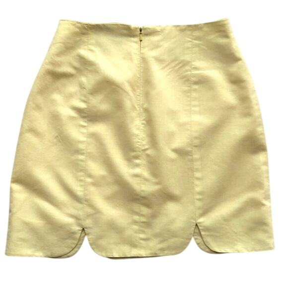 Lilly Pulitzer yellow scalloped skirt - Picture 4 of 5